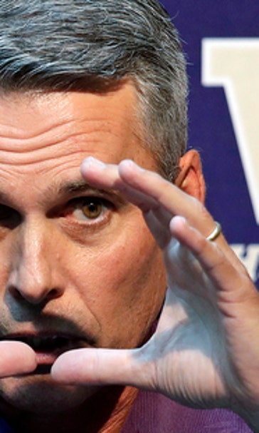 Roaring jets trigger queasy memories for Chris Petersen